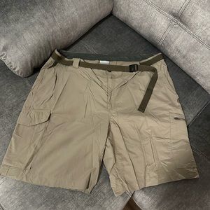 Columbia shorts 44x10